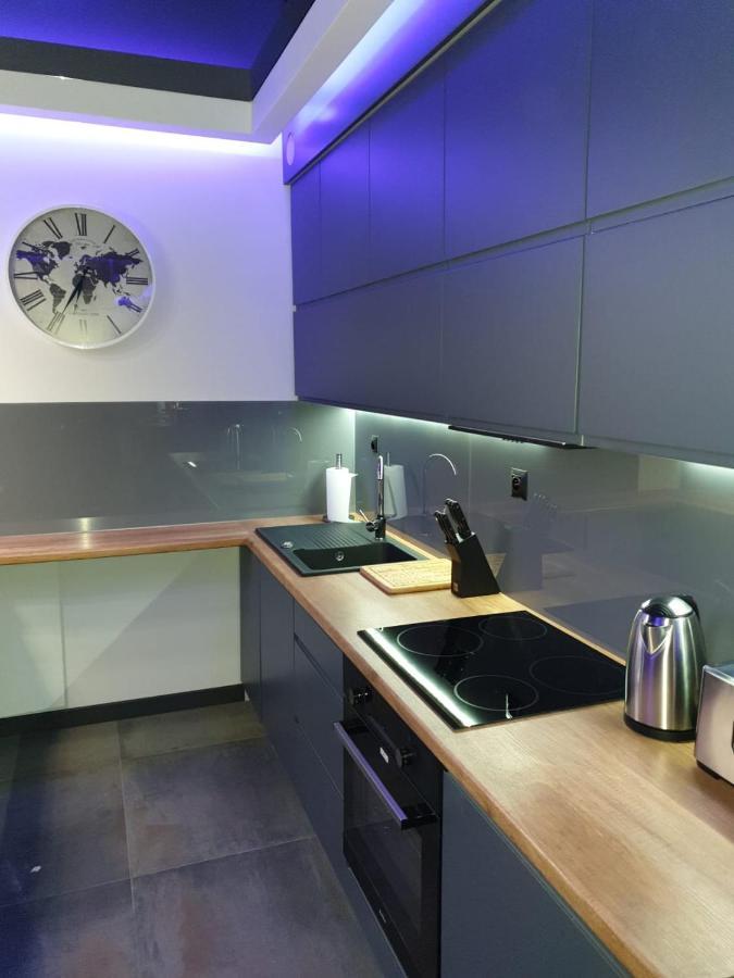 Apartament Skarbowa 1& Parking Leszno  Kültér fotó
